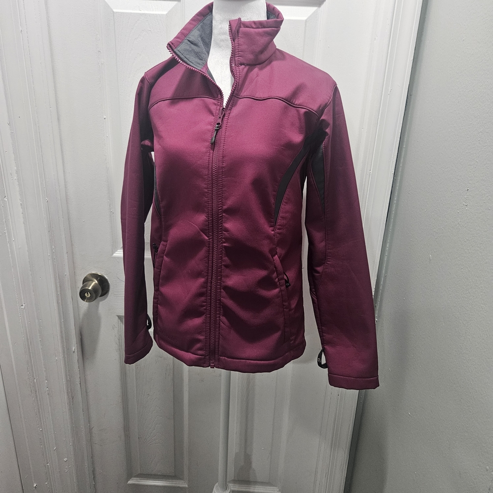 Columbia Women's Maroon Softshell Jacket